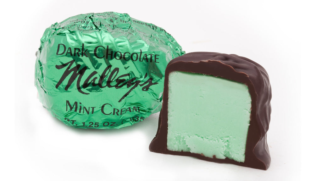White Chocolate and Creamy Mint Egg – 175g - Skelligs Chocolate